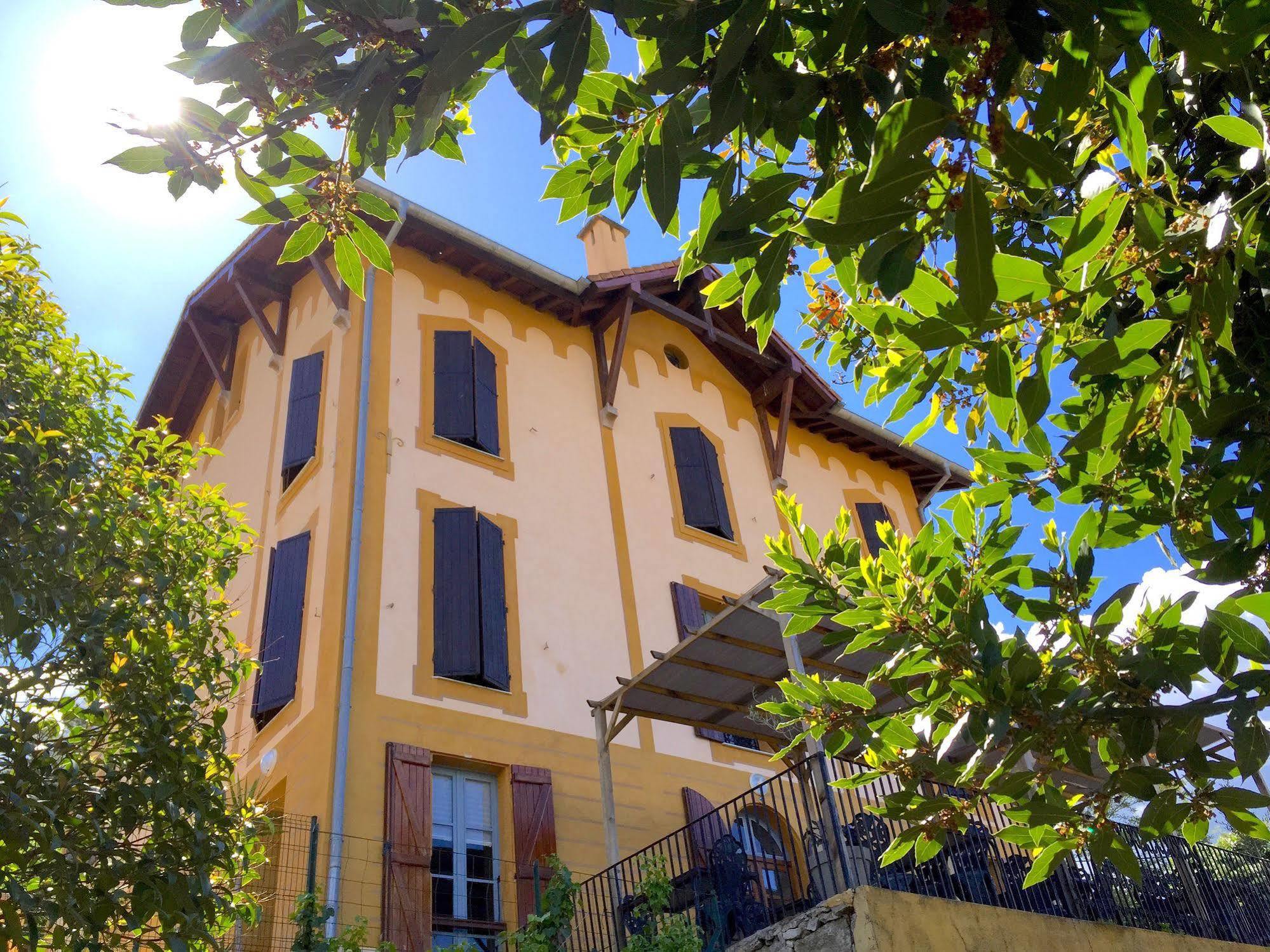 Gite Du Chalet Pietri Olivese Buitenkant foto